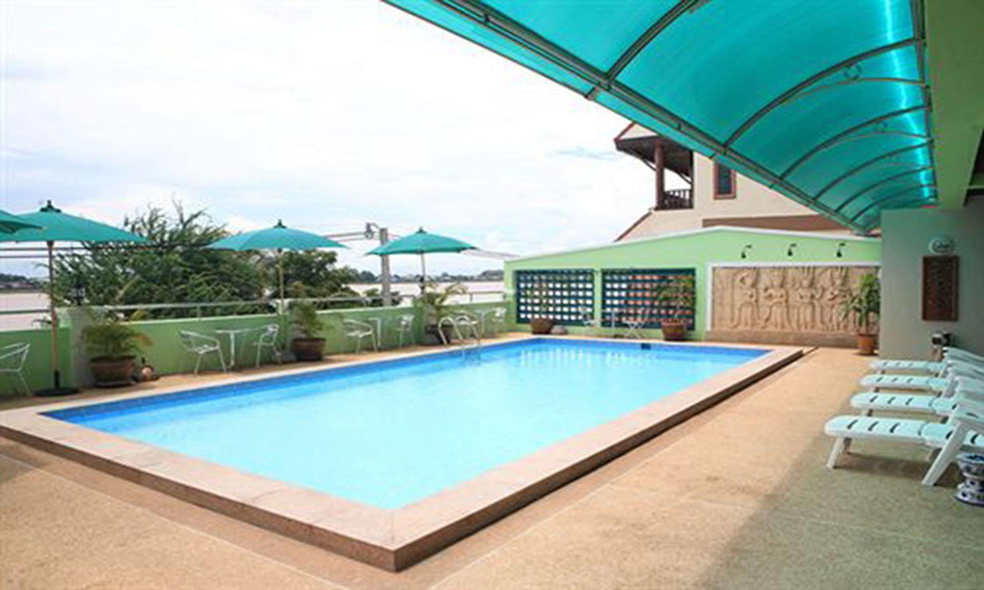 Vansana Riverside Hotel Vientiane Buitenkant foto